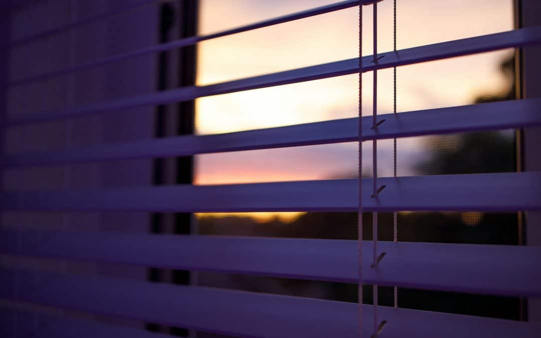Creative Blind Ideas for Short Wide Windows: Style and Light in Every Inch