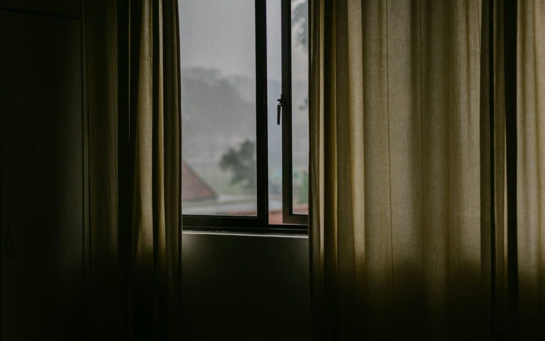 The Benefits of Using Blackout Shades in Bedrooms